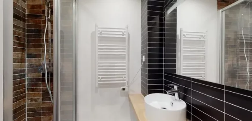 Location d’une chambre dans un T5 meublé au 29 Boulevard de Paris, 13002, Marseille